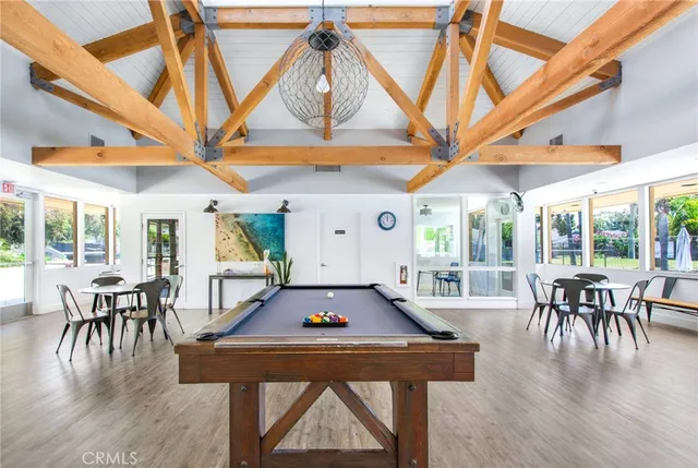 $1,249,000 | 19809 Windjammer Lane, Huntington Beach, CA 92648