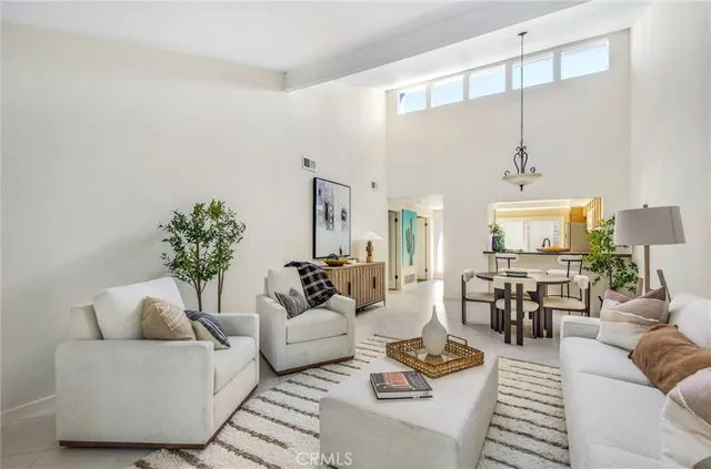 $1,249,000 | 19809 Windjammer Lane, Huntington Beach, CA 92648