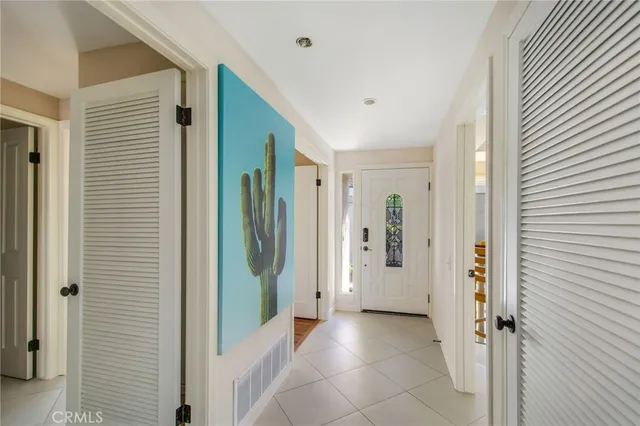 $1,249,000 | 19809 Windjammer Lane, Huntington Beach, CA 92648