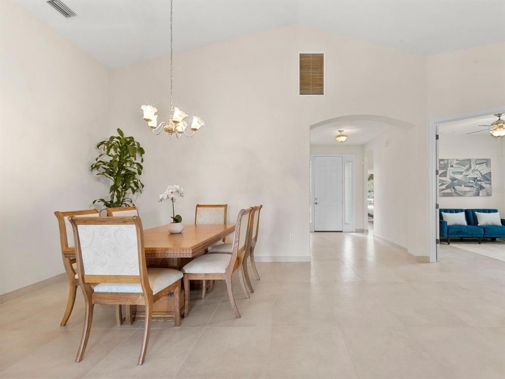 8135 Indigo Ridge Terrace Bradenton, FL 34201 - Photo 13 of 83