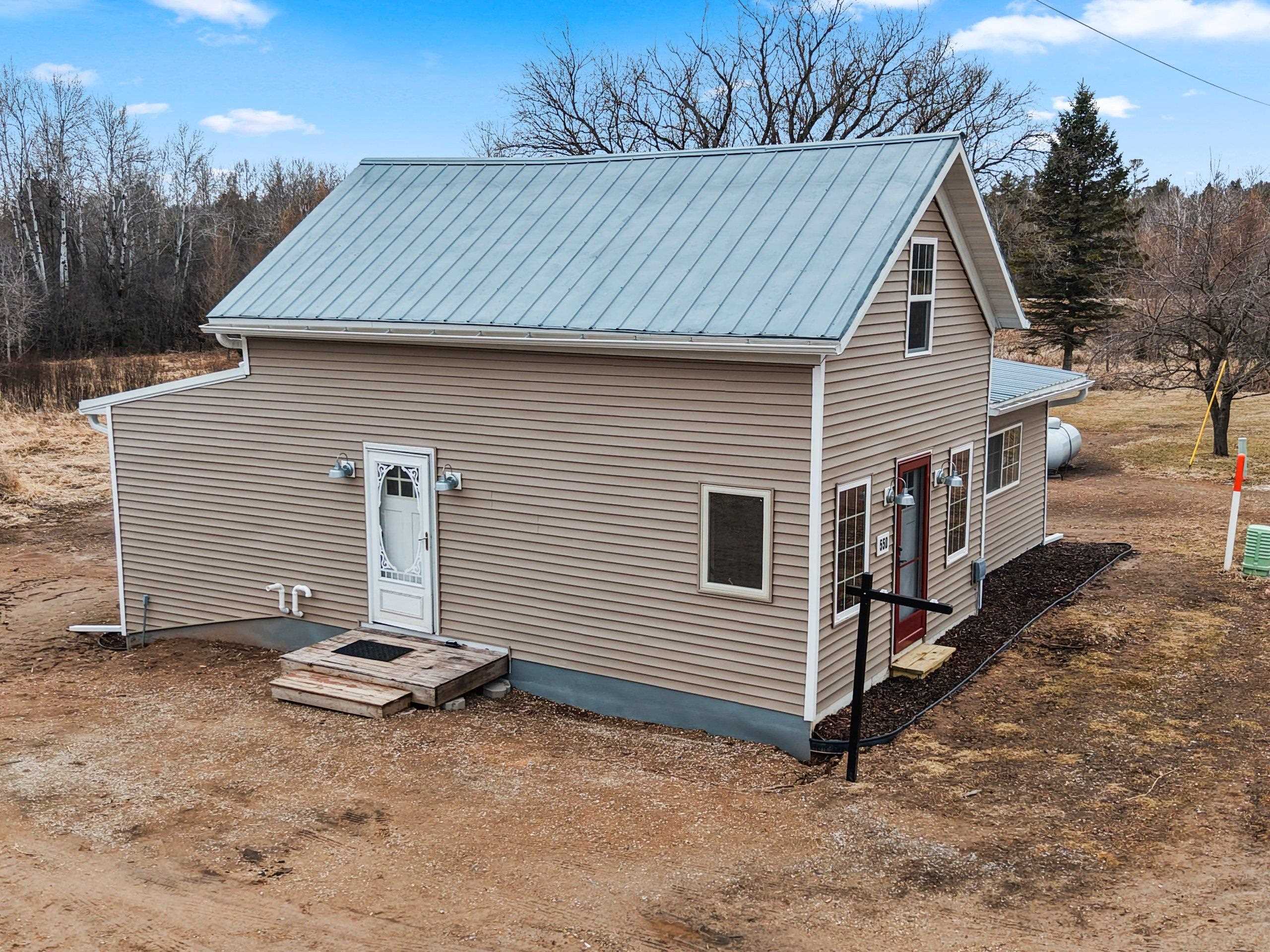 550 Barke Street Gillett, WI 54124 - Photo 26 of 38