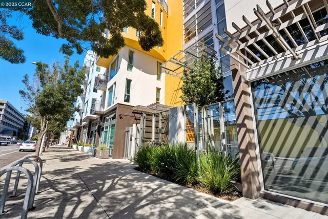 $599,000 | 200 2nd Street, Unit 404, Oakland, CA 94607