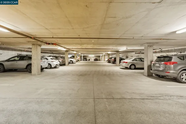 $599,000 | 200 2nd Street, Unit 404, Oakland, CA 94607