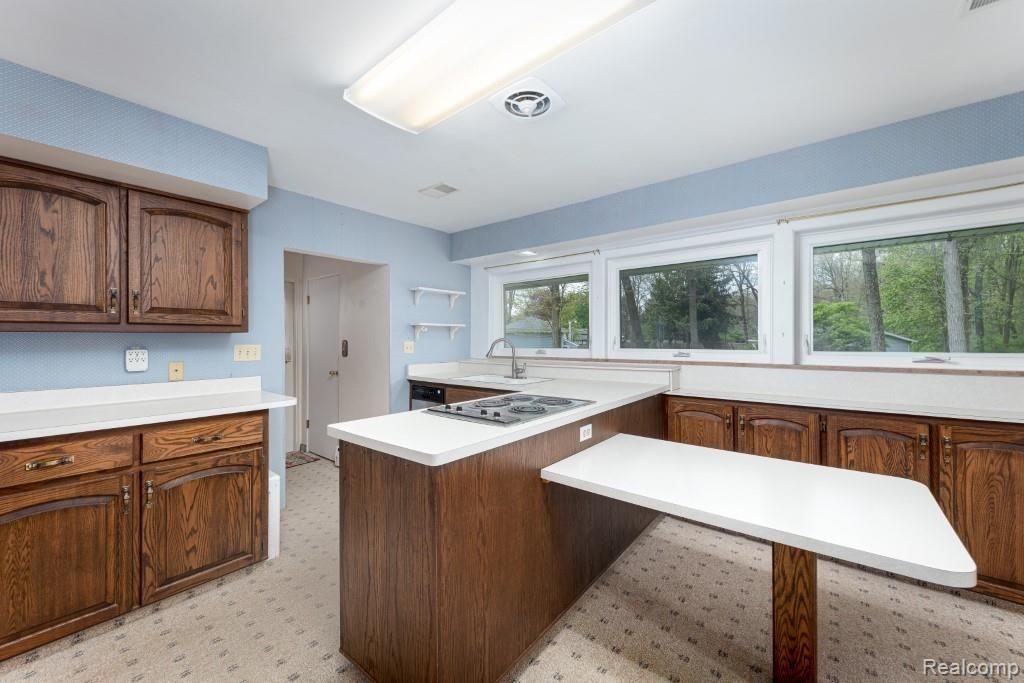 2801 Vrooman Road Jackson, MI 49203 - Photo 13 of 43 13 Kitchen 2801 Vrooman Rd (11 of 45) (Custom).jpg