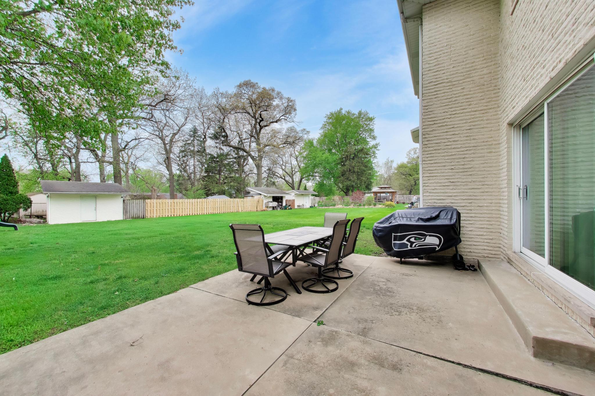 2116 Ridge Road Highland, IN 46322 - Photo 43 of 50 2048x1365
