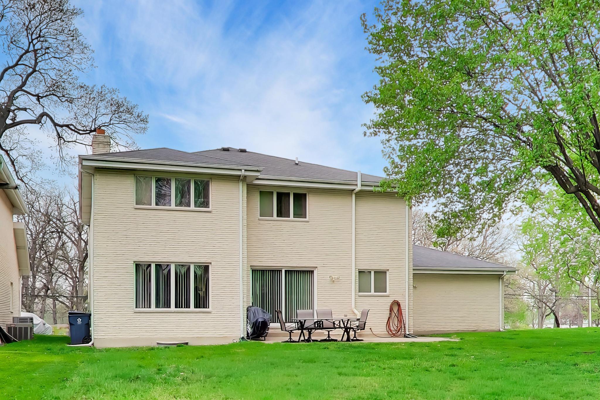 2116 Ridge Road Highland, IN 46322 - Photo 49 of 50 2048x1365
