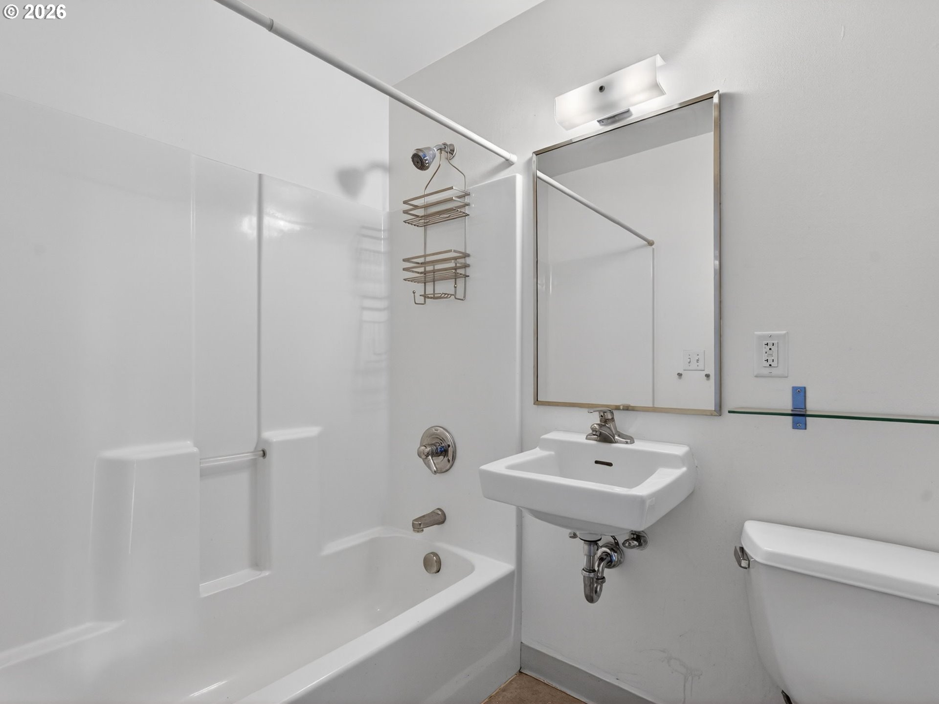 900 Northeast 81st Avenue, Unit 314 Portland, OR 97213 - Photo 12 of 32