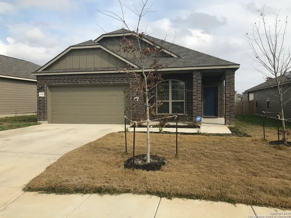 $1,750 | 8210 Bending Willow, San Antonio, TX 78223