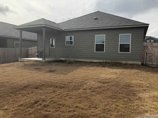 $1,750 | 8210 Bending Willow, San Antonio, TX 78223