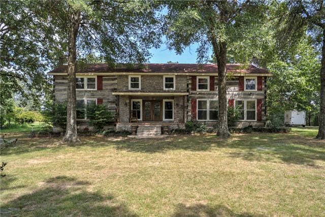 1081 Manley Loop Dickson, TN 37055 - Photo 3 of 19