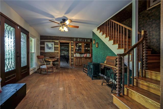 1081 Manley Loop Dickson, TN 37055 - Photo 5 of 19