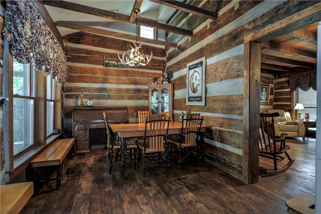 1081 Manley Loop Dickson, TN 37055 - Photo 7 of 19