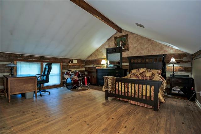 1081 Manley Loop Dickson, TN 37055 - Photo 10 of 19