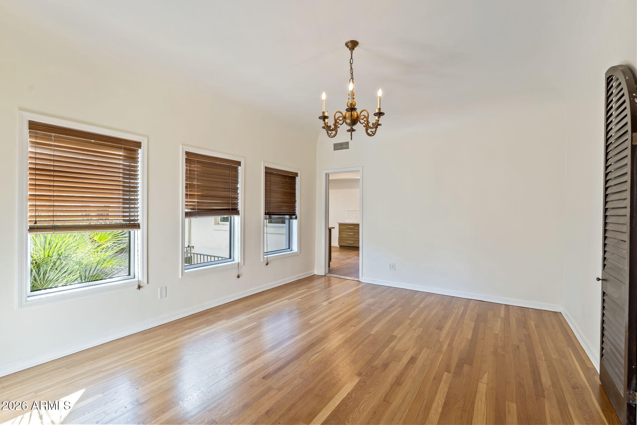 125 East Coronado Road Phoenix, AZ 85004 - Photo 13 of 48 13-web-or-mls-DSC_2013