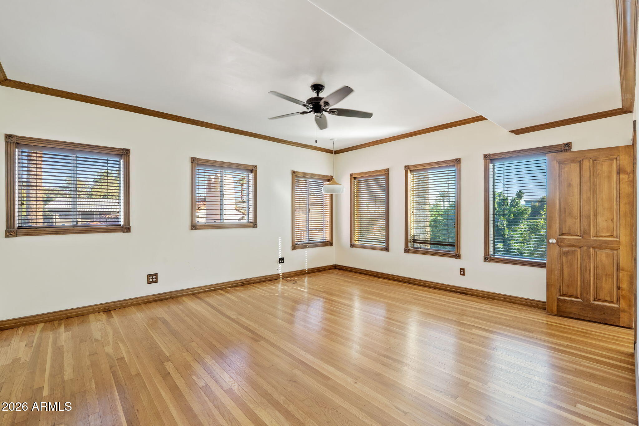 125 East Coronado Road Phoenix, AZ 85004 - Photo 27 of 48 27-web-or-mls-DSC_2027