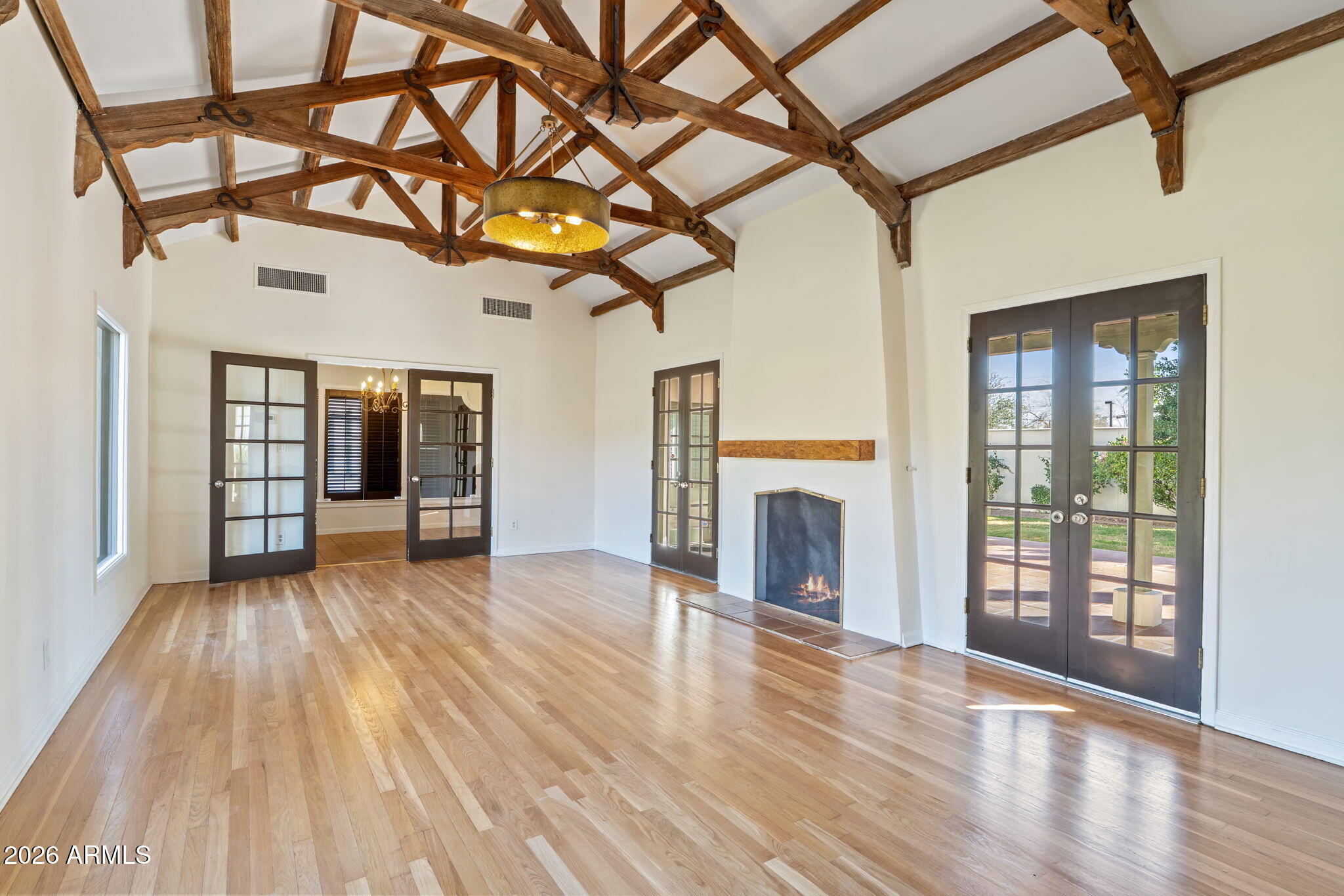 125 East Coronado Road Phoenix, AZ 85004 - Photo 4 of 58 9-web-or-mls-DSC_2009