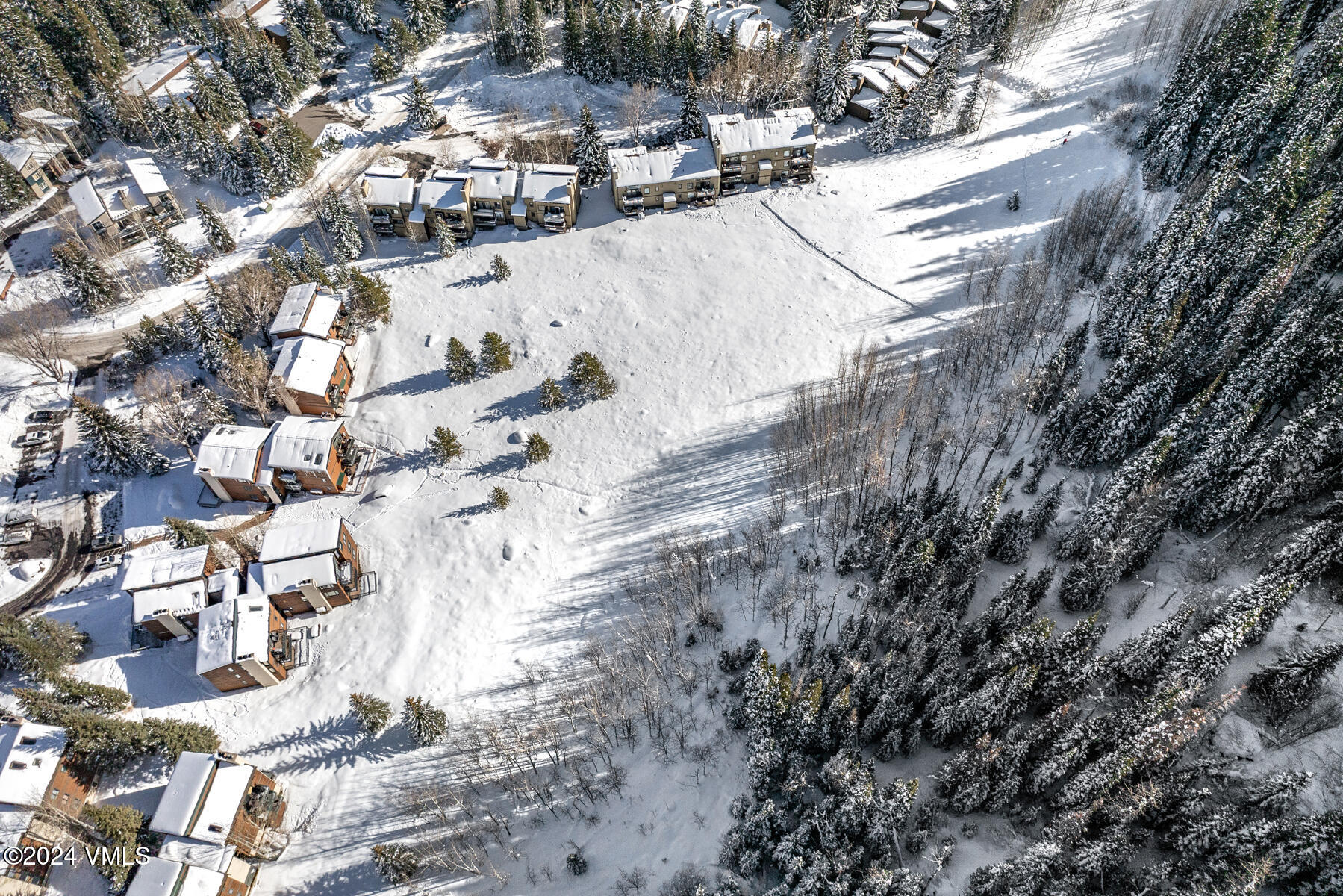 4516 Meadow Drive, Unit 809 Vail, CO 81657 - Photo 22 of 26 Aerial - Meadow