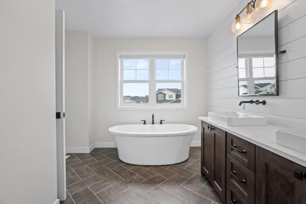 $599,900 | 2791 Golden Vly Parkway South, Fargo, ND 58104