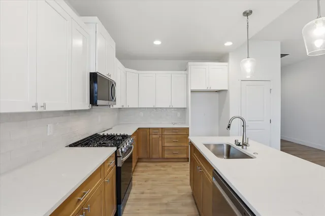 $505,850 | 22 North Country Club Drive, Unit 22, Deer Park, WA 99006