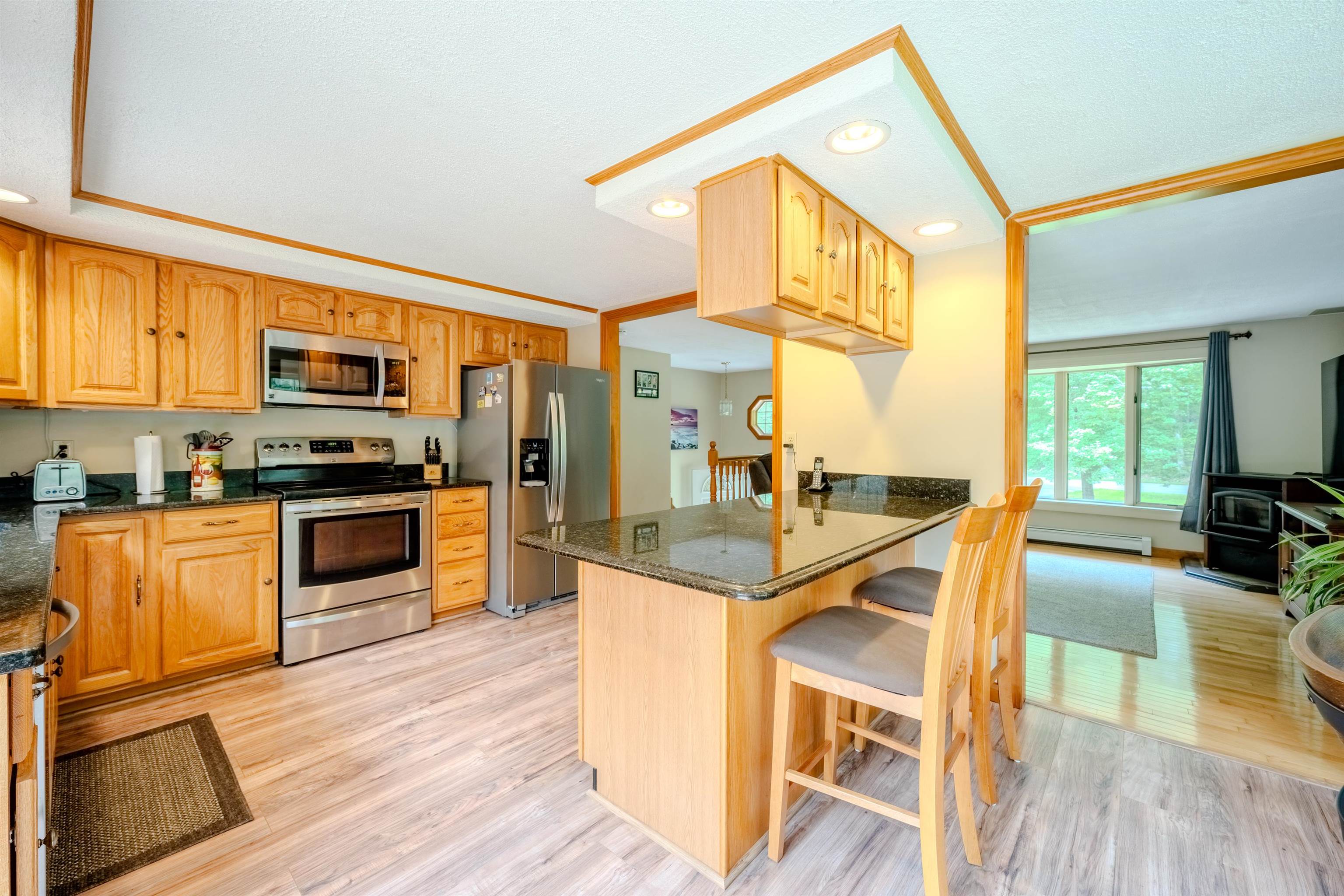 306 Wash Pond Road Hampstead, NH 03841 - Photo 3 of 40