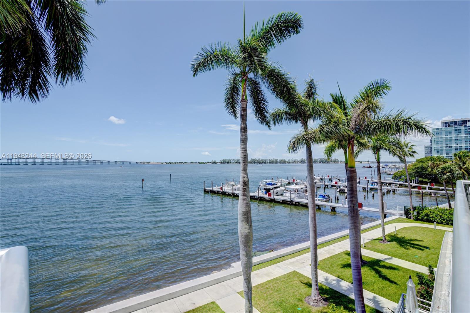 1541 Brickell Avenue, Unit C1008 Miami, FL 33129 - Photo 45 of 60