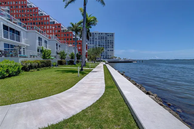 $3,700 | 1541 Brickell Avenue, Unit C1008, Miami, FL 33129