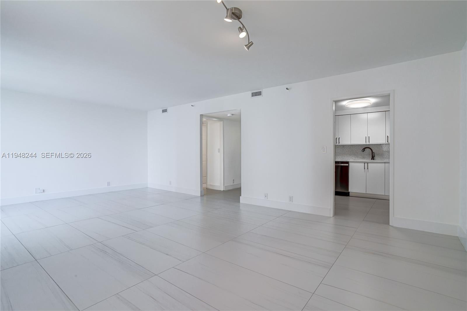 1541 Brickell Avenue, Unit C1008 Miami, FL 33129 - Photo 6 of 60