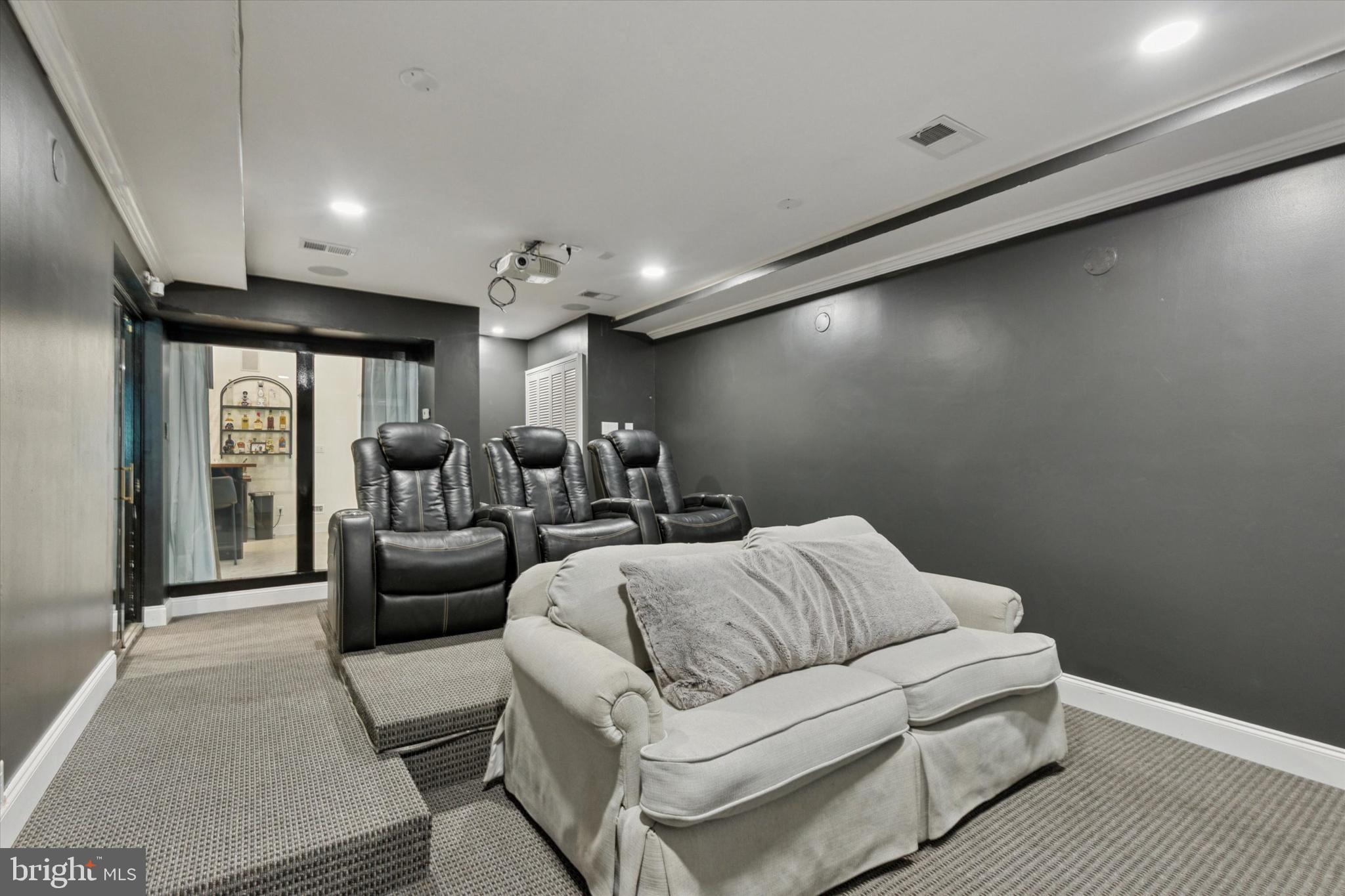 1220 Valley Road Villanova, PA 19085 - Photo 19 of 45