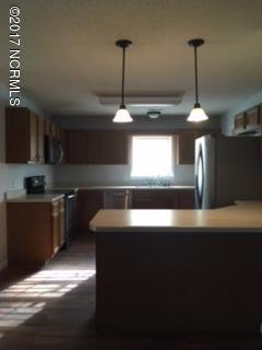 372 Nine Mile Road Maple Hill, NC 28454 - Photo 9 of 24 Kitchen