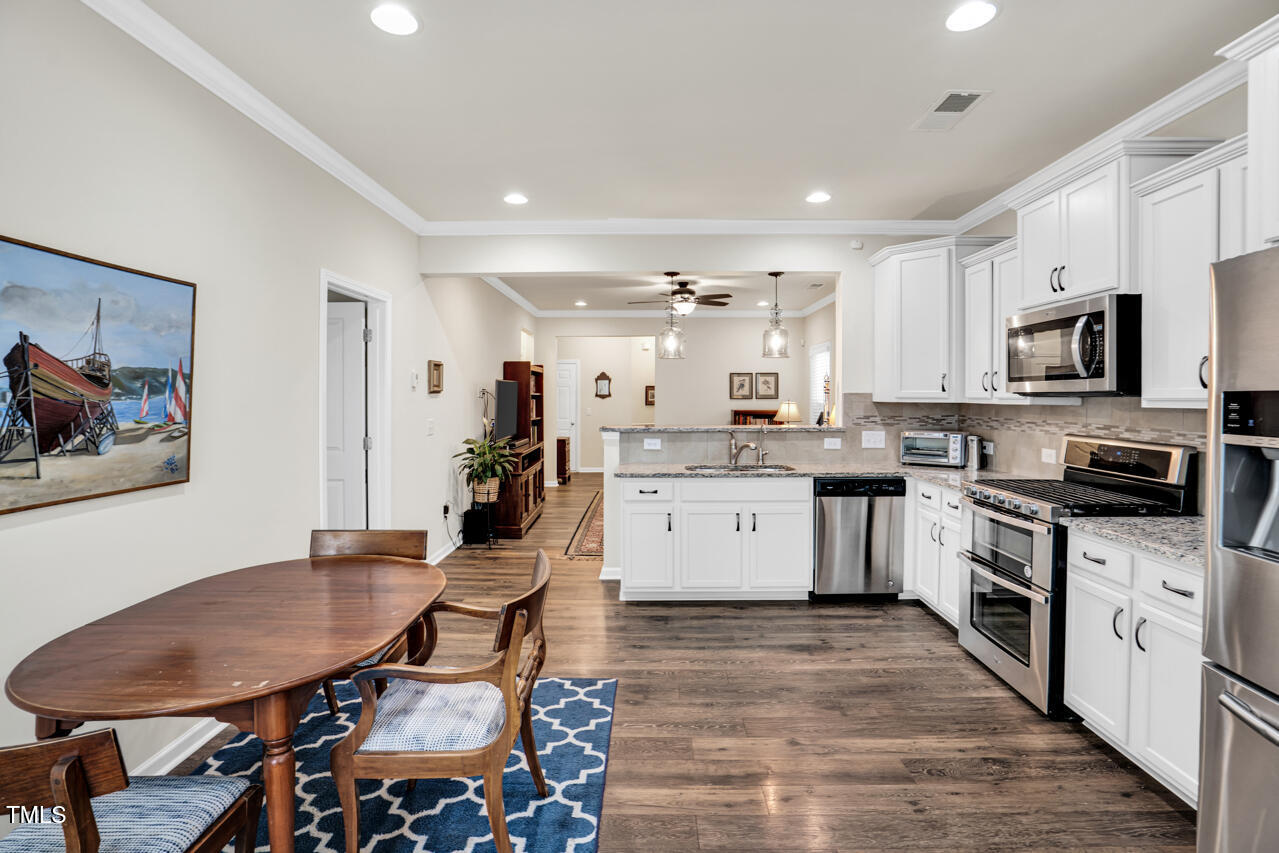 578 Metro Station Apex, NC 27502 - Photo 13 of 43 15-DSC04411