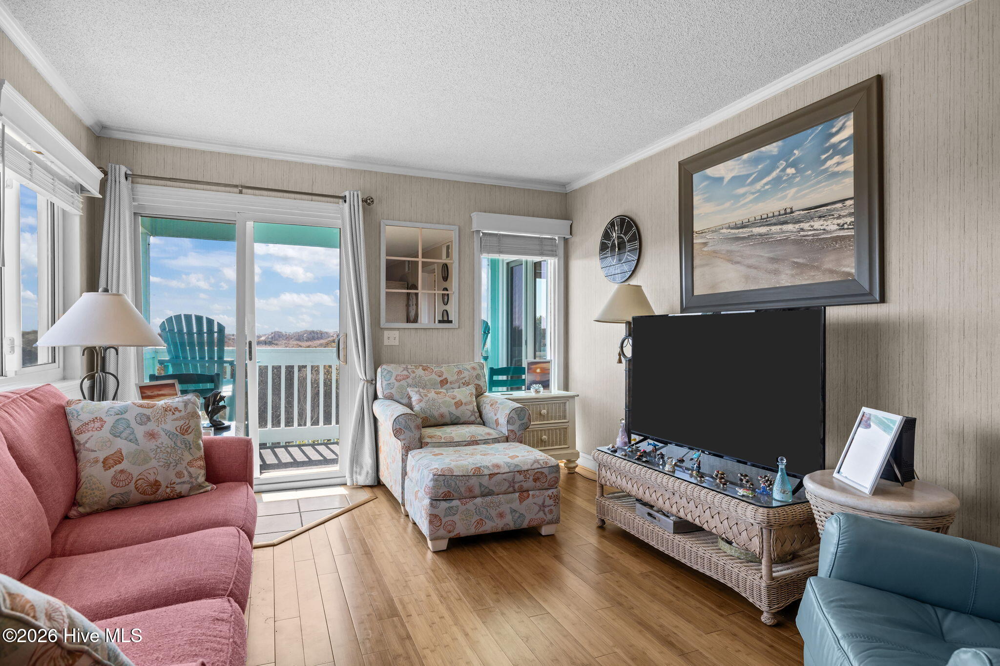 301 Commerce Way, Unit 145 Atlantic Beach, NC 28512 - Photo 3 of 28 Living Room