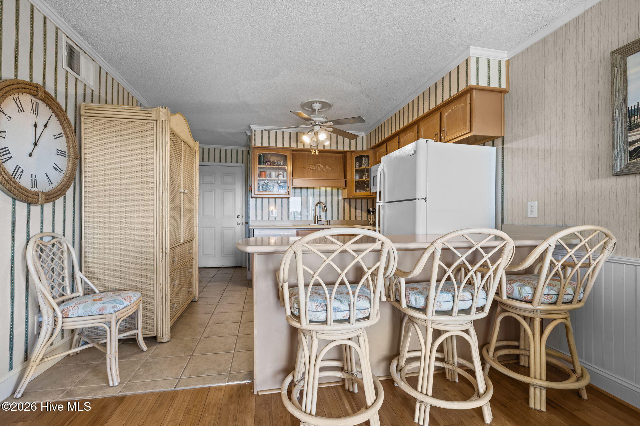 301 Commerce Way, Unit 145 Atlantic Beach, NC 28512 - Photo 8 of 28 Kitchen