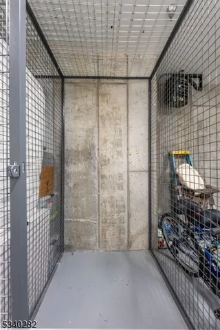 $2,250 | 9 Park Drive, Unit 9, Clinton, NJ 08809