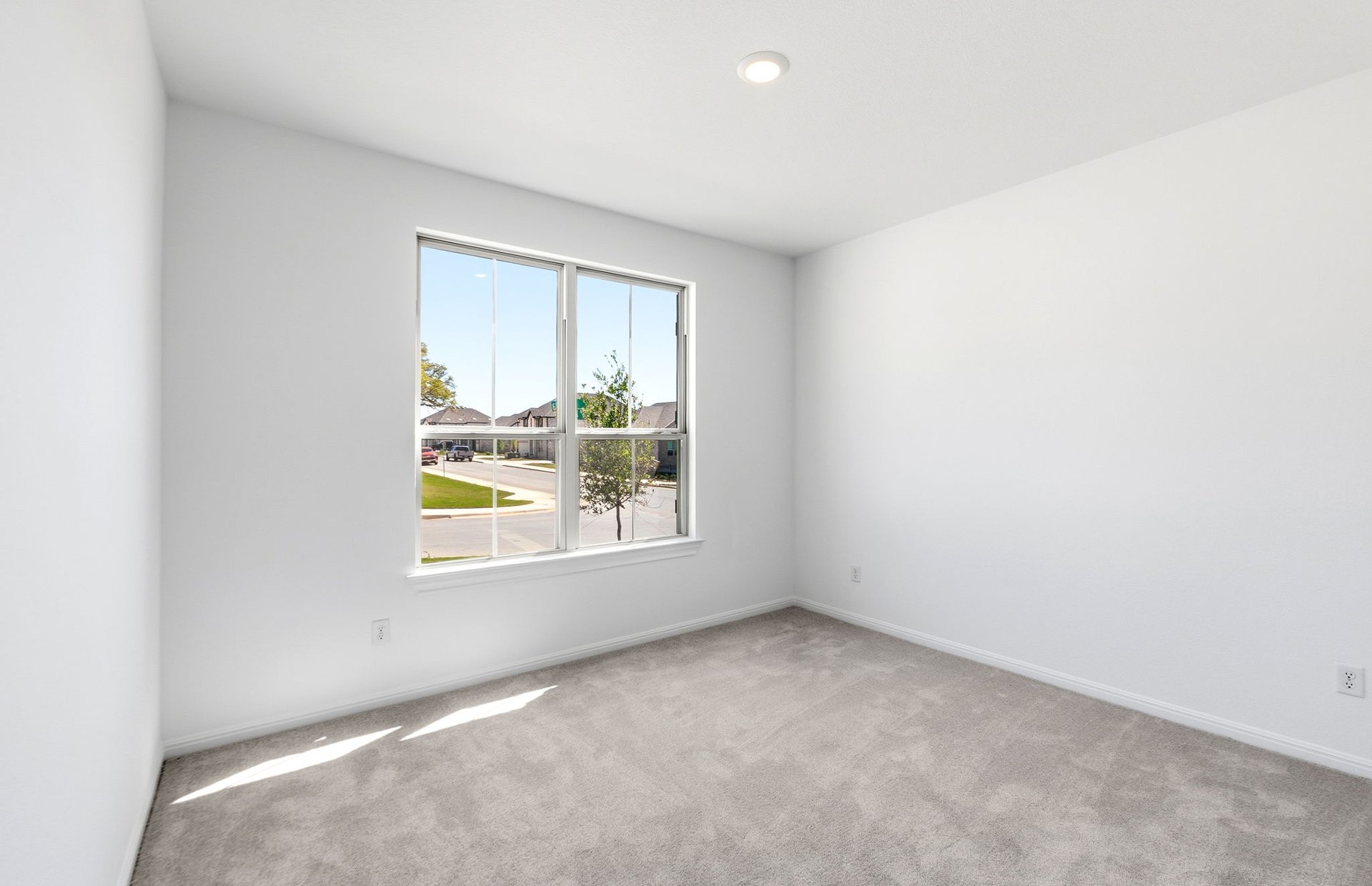 605 Rdg Pt Drive Georgetown, TX 78628 - Photo 26 of 29