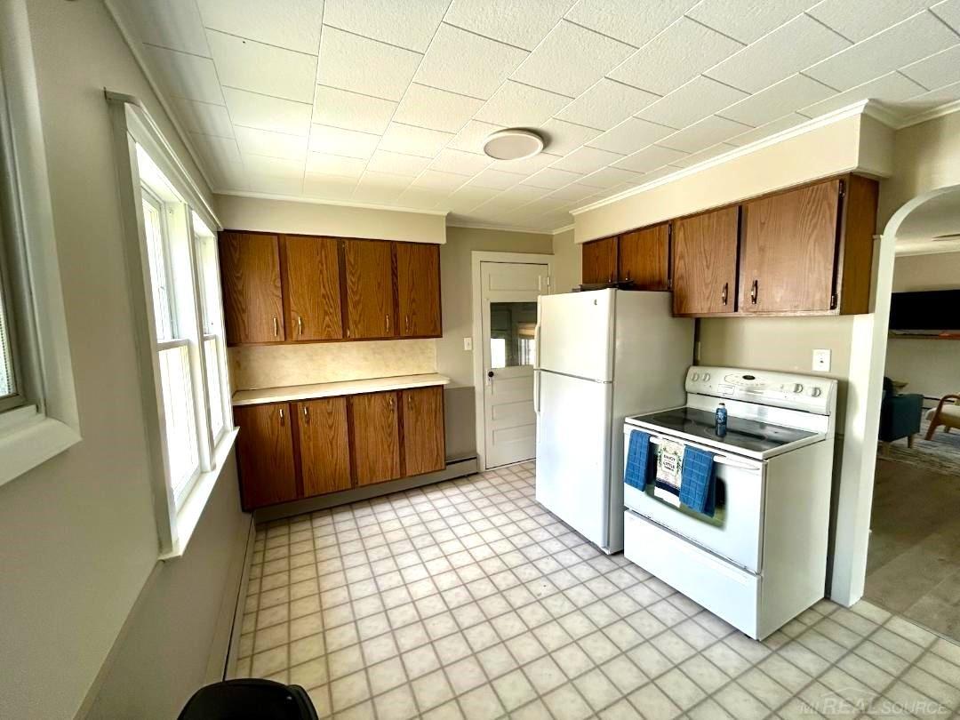 7336 Rosewood Road Lexington, MI 48450 - Photo 10 of 26