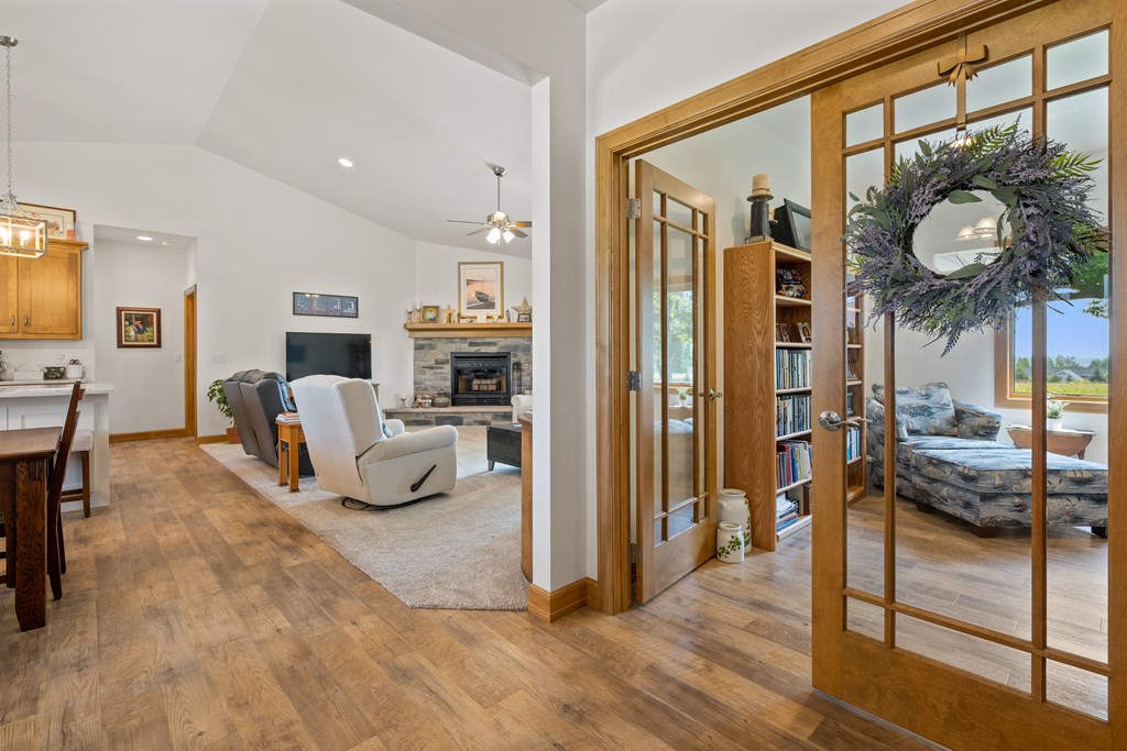 6476 Barrick Road Sturgeon Bay, WI 54235 - Photo 24 of 34 Gallery Image 24
