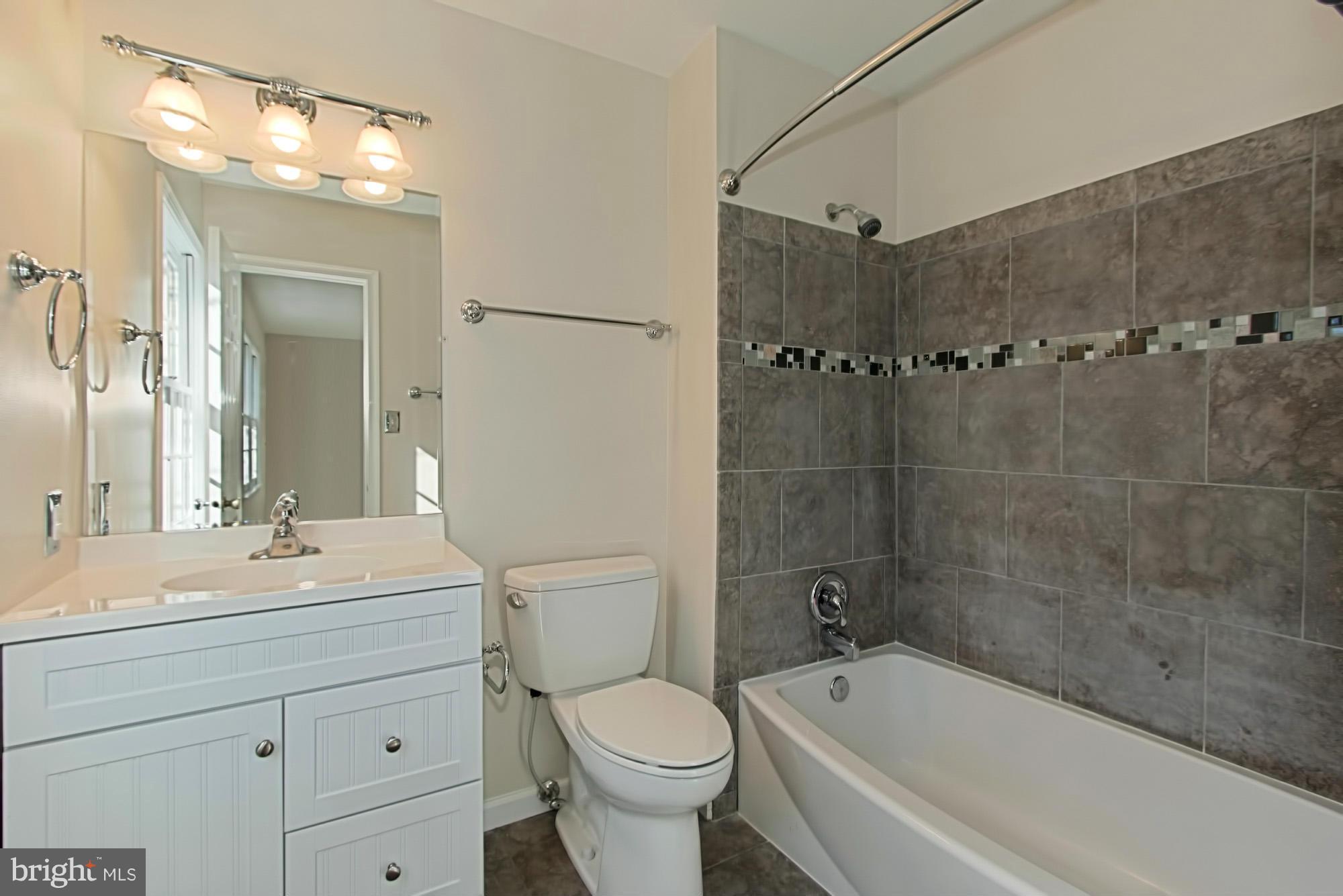 2274 Cartbridge Road Falls Church, VA 22043 - Photo 16 of 24 Bath
