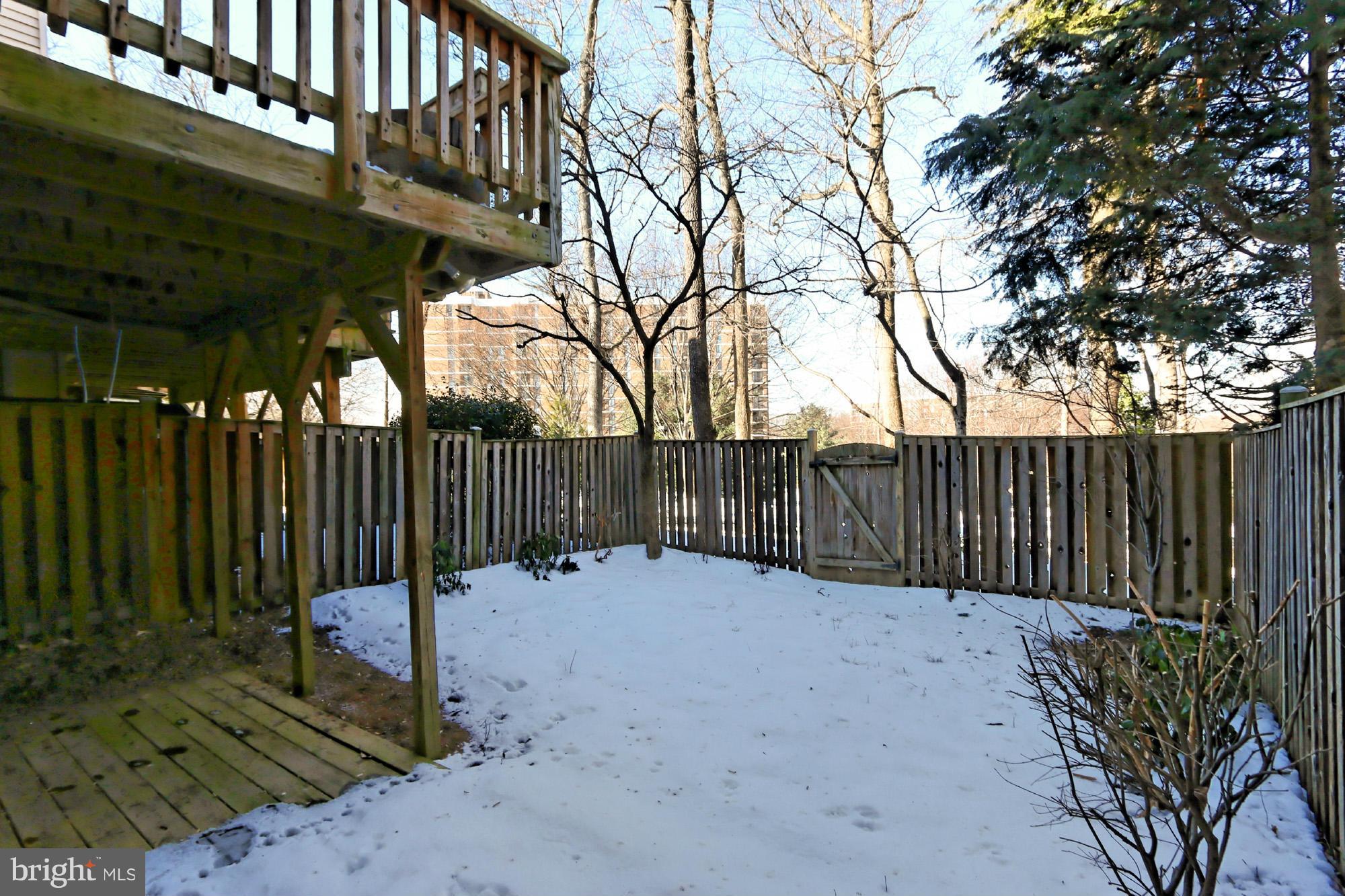 2274 Cartbridge Road Falls Church, VA 22043 - Photo 22 of 24 Exterior (Rear)