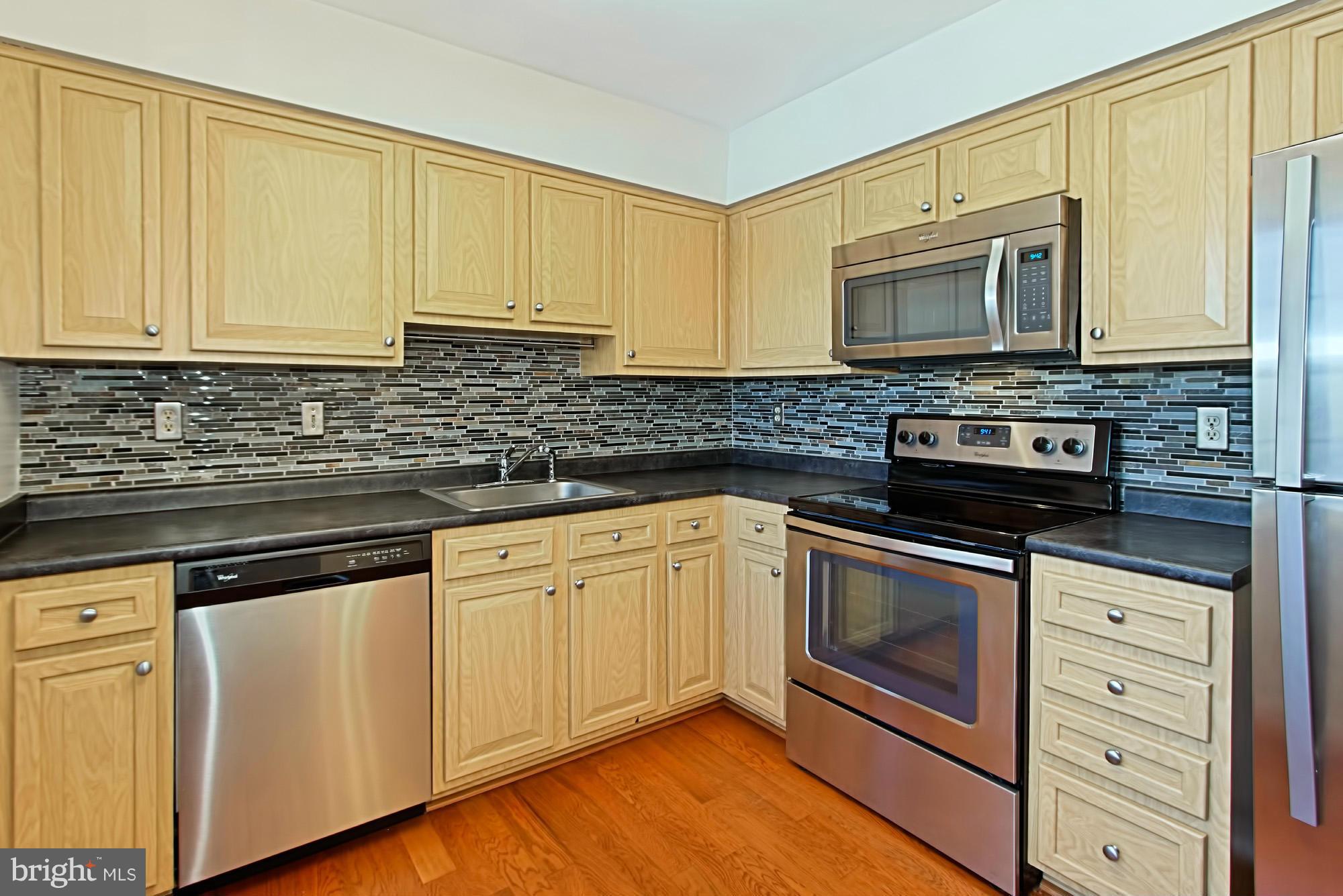 2274 Cartbridge Road Falls Church, VA 22043 - Photo 8 of 24 Kitchen