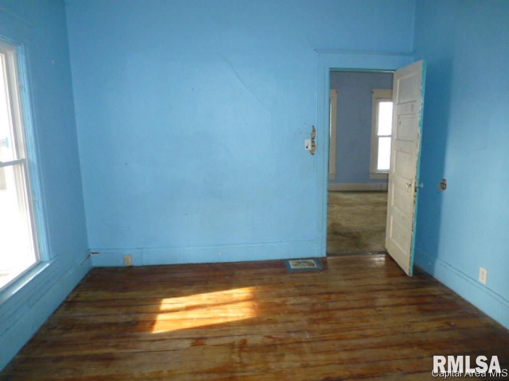 449 West Vine Street Springfield, IL 62704 - Photo 8 of 11 Gallery Image 8