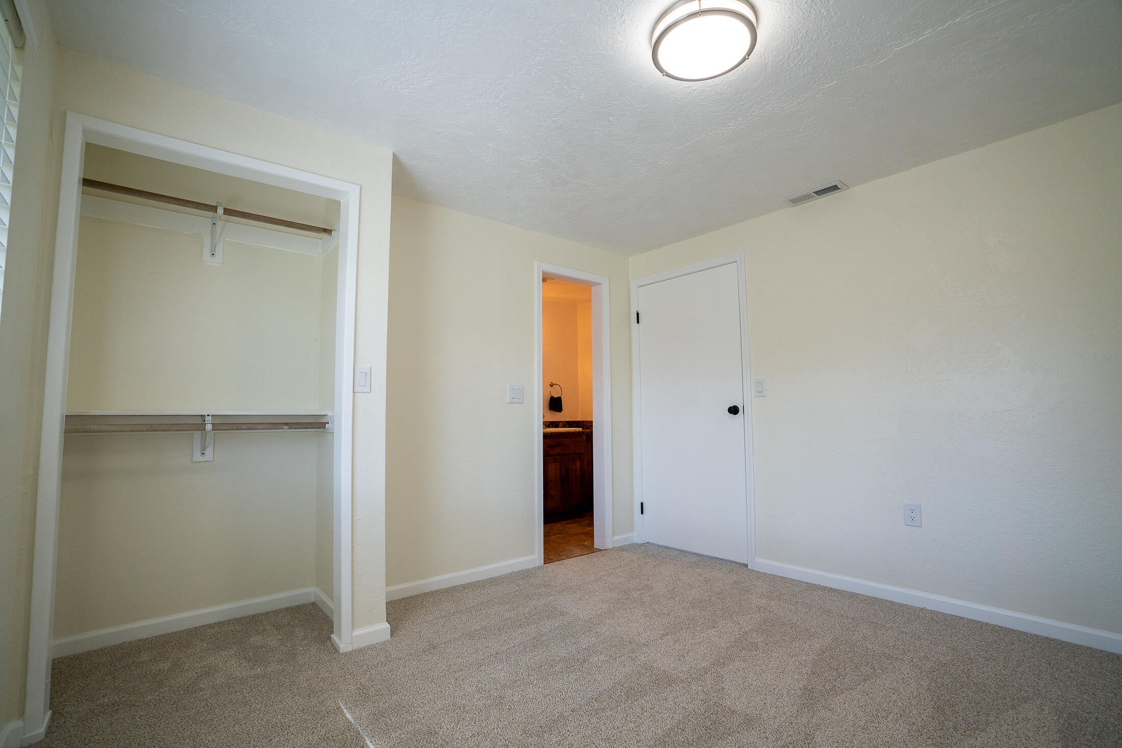 15882 Antioch Road White City, OR 97503 - Photo 30 of 49 029