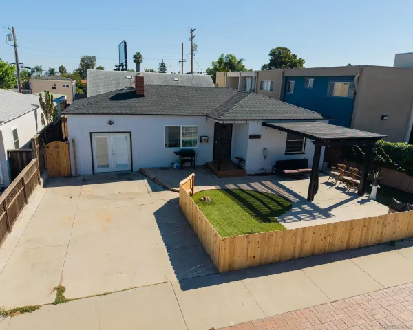 $2,450,000 | 1951-1955 Hornblend Street, San Diego, CA 92109