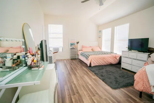 $2,450,000 | 1951-1955 Hornblend Street, San Diego, CA 92109