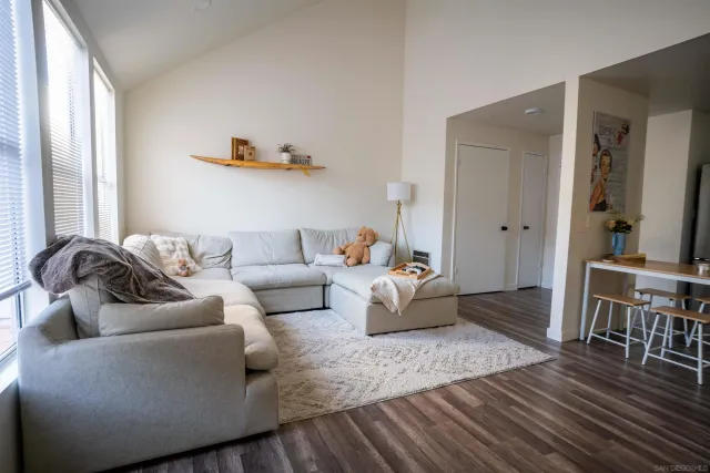 $2,450,000 | 1951-1955 Hornblend Street, San Diego, CA 92109