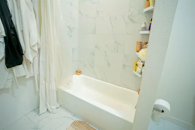 $2,450,000 | 1951-1955 Hornblend Street, San Diego, CA 92109