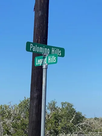 a street sign on a wall