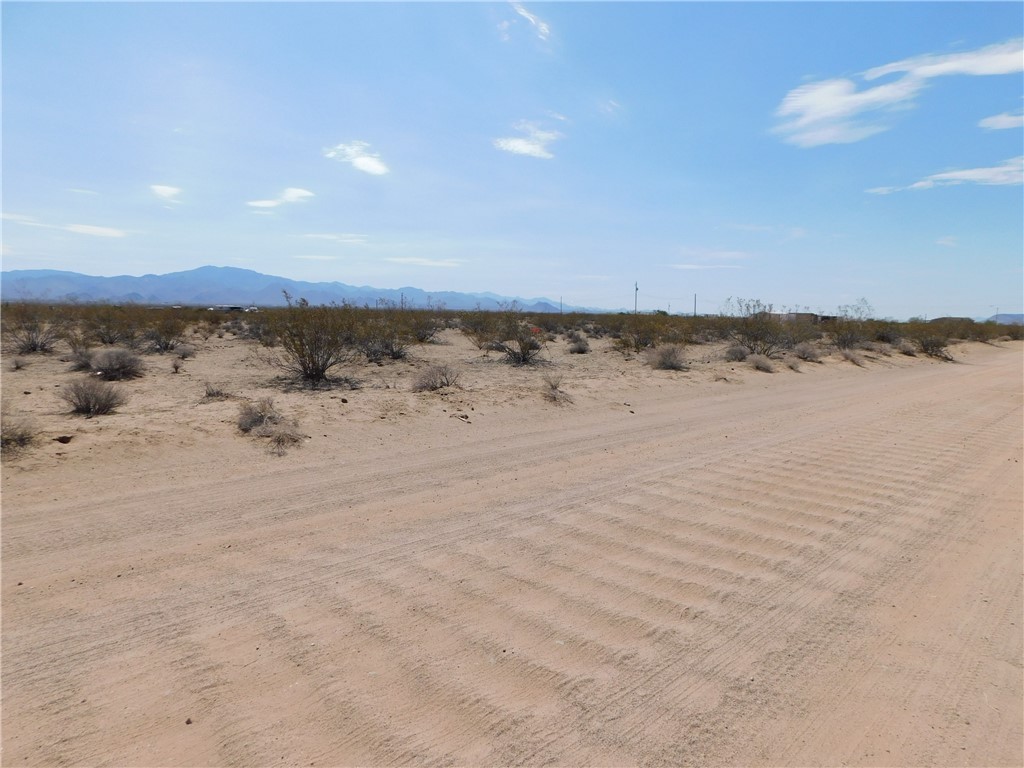 2-lots South Manzanita Road Golden Valley, AZ 86413 - Photo 13 of 29 Other