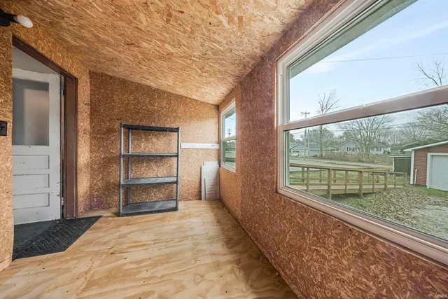 $121,400 | 334 South Jackson Street, Oakland City, IN 47660