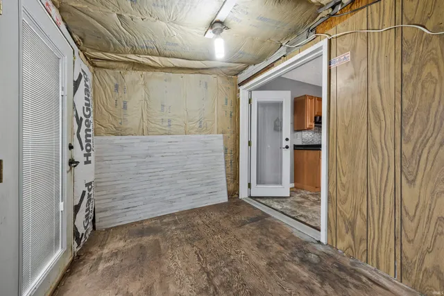 $121,400 | 334 South Jackson Street, Oakland City, IN 47660