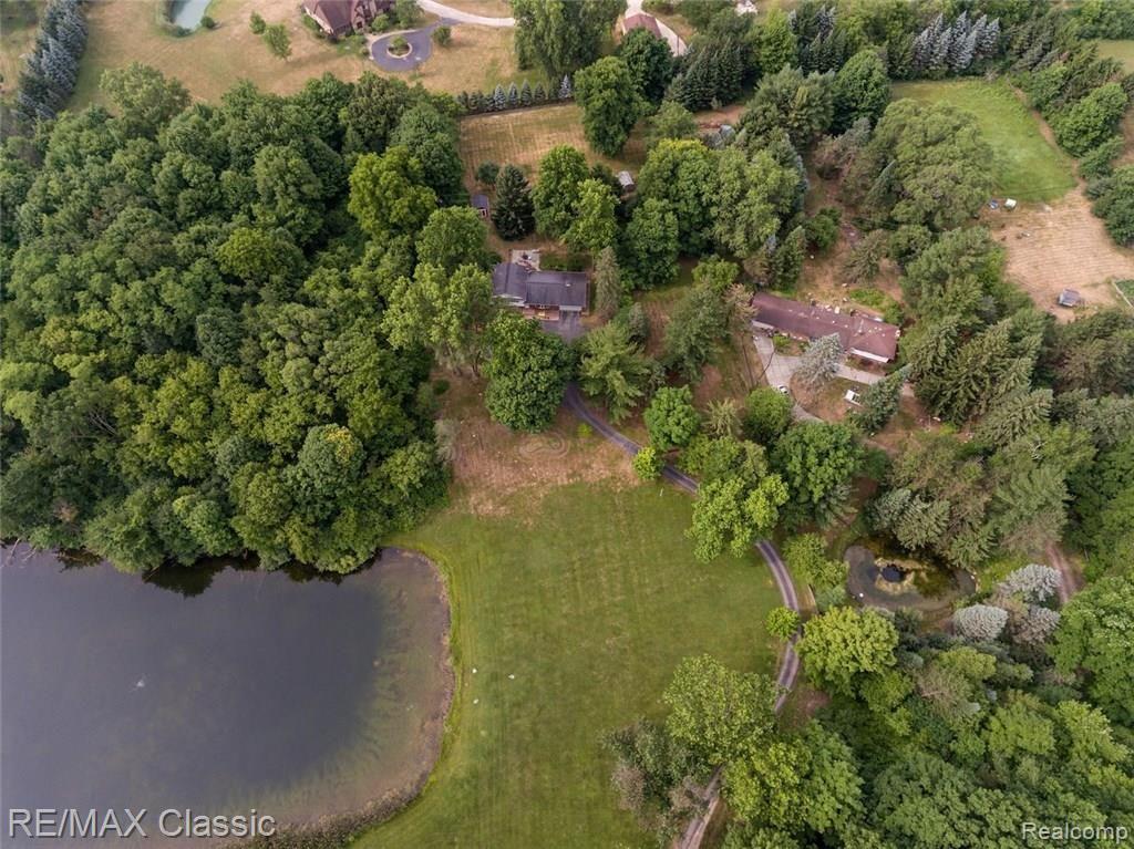 49103 Gyde Road Canton, MI 48187 - Photo 3 of 36 Aerial of the home and property.